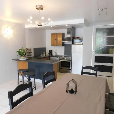 De La Cote Apartamento *